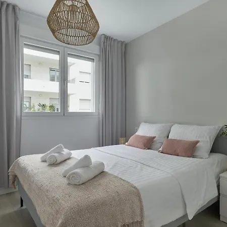 Nueva Andalucia Urban Retreat * Marbella