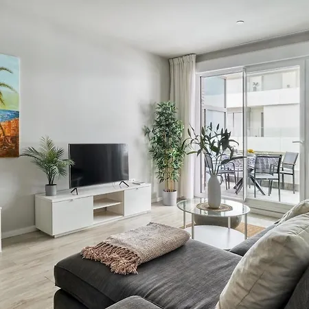 Nueva Andalucia Urban Retreat Apartment *